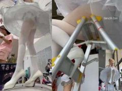 Cosplayer Phan Kim Liên 2013 Quyến Rũ Anh Yêu Bằng Cái Xì Líp Ren