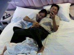 Người Vợ Mê Phim Cổ Trang Trung Quốc Thời Xưa Nên Đã Ngoại Tình Với Chồng Người Khác