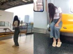 2 Gái Xinh Học Theo Cô Giáo Thảo Nổi Tiếng Mà Show Bím