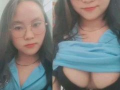 Lộ Clip Sex Nguyễn Trang 2ka8 Cái Lồn Của Em Múp Quá